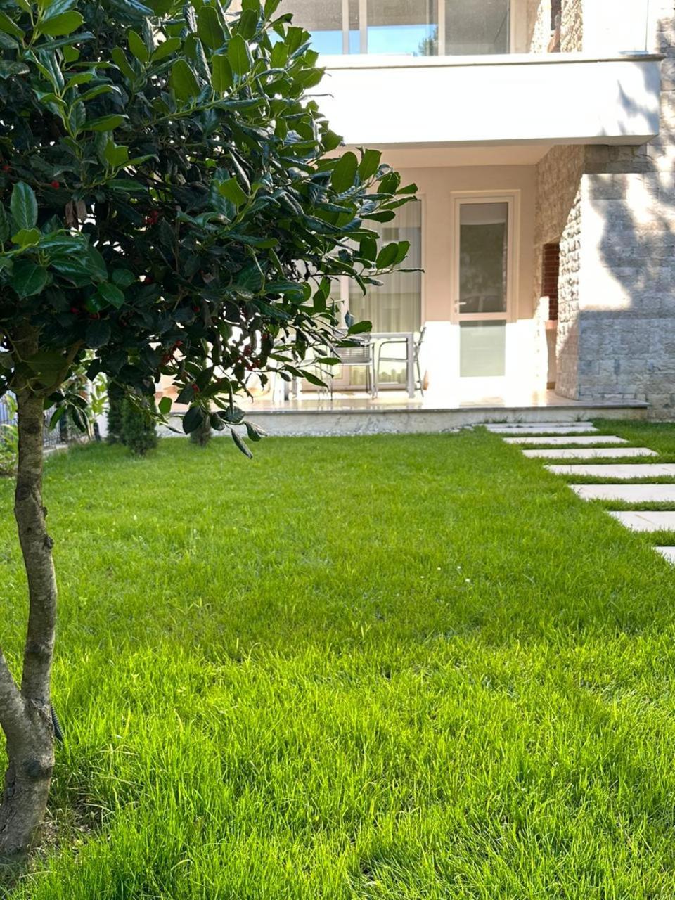 Eme Apartments - Kompleksi San Pietro, Gjiri I Lalzit Durrës Exterior foto